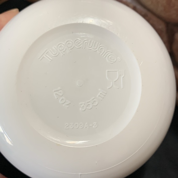 Vintage  Tupperware White with Blue Lids Sugar Bowl & Creamer Set With Snap Lids - Picture 9 of 10